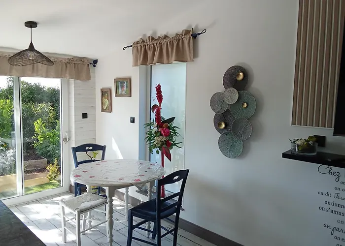 Au Petit Bonheur Chez L\'Habitant